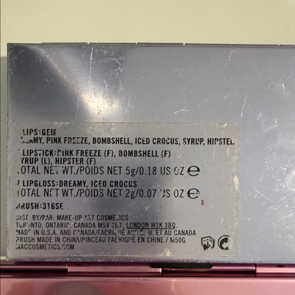 Vintage y2k MAC lip palettes - Picture 2 of 9